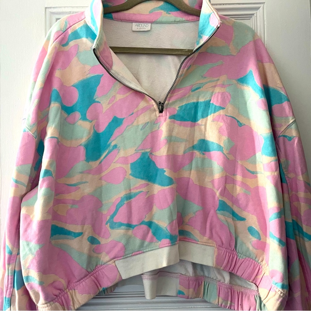 Abound Y2K Crop Sweatshirt
